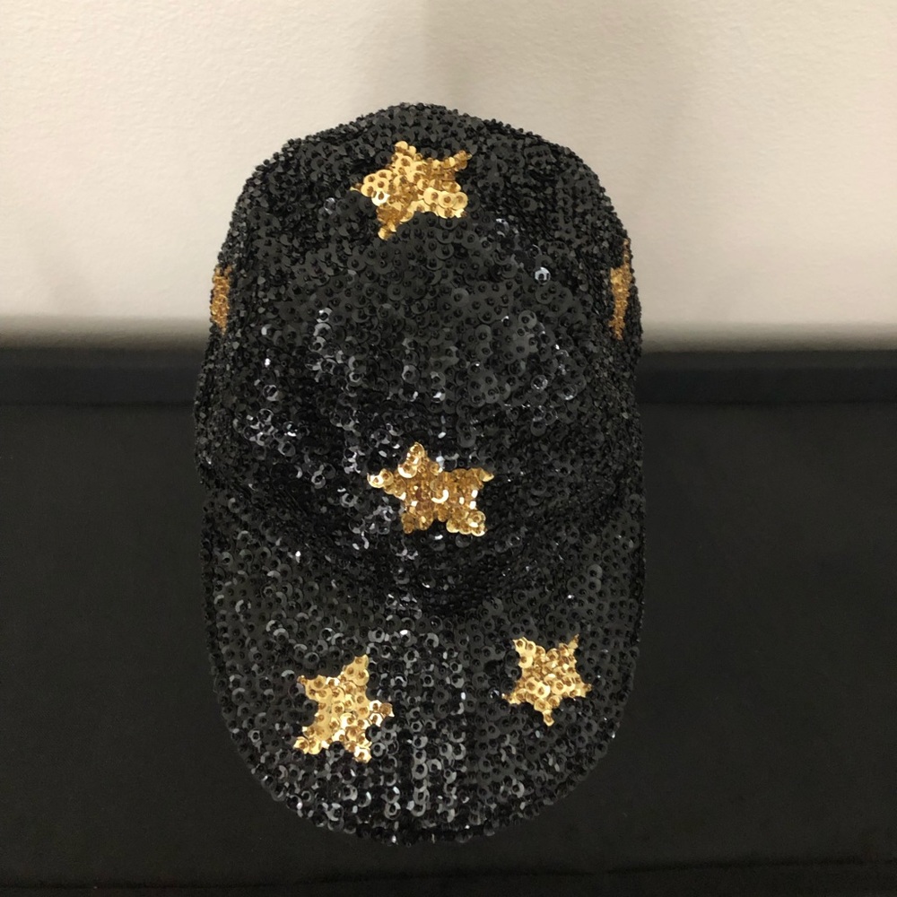 Black & Gold Star Hat